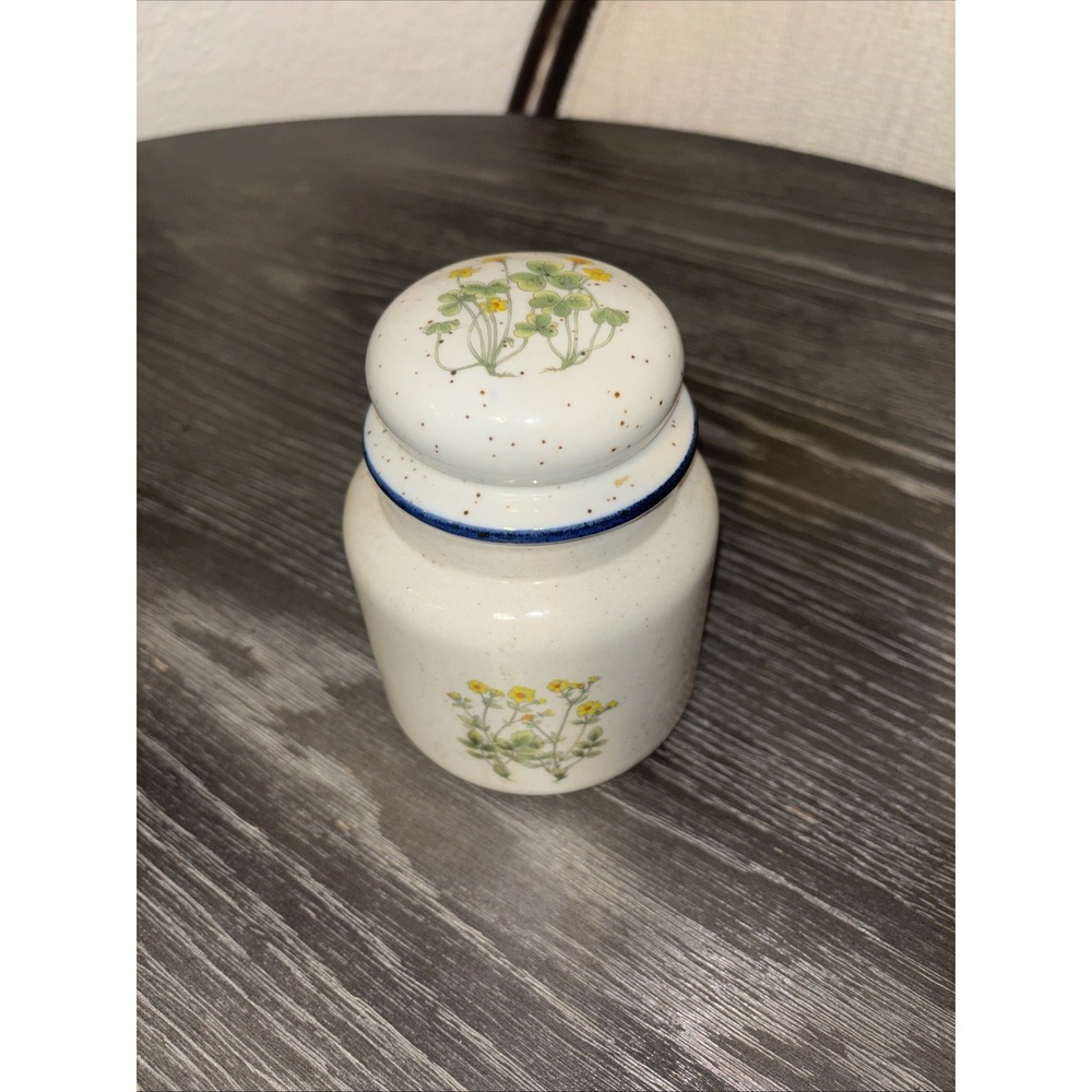 Takahashi Speckled Ceramic Container With Lid Flowers Herbs 5"‎